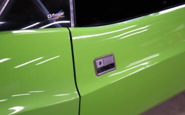 Dodge-Challenger-1973-Sublime-Black-22