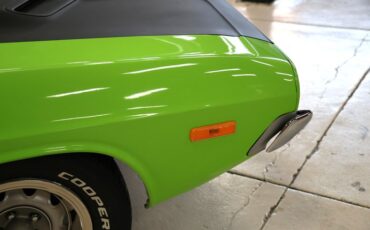 Dodge-Challenger-1973-Sublime-Black-3