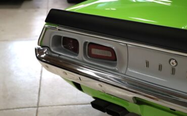 Dodge-Challenger-1973-Sublime-Black-7