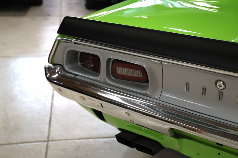 Dodge-Challenger-1973-Sublime-Black-7