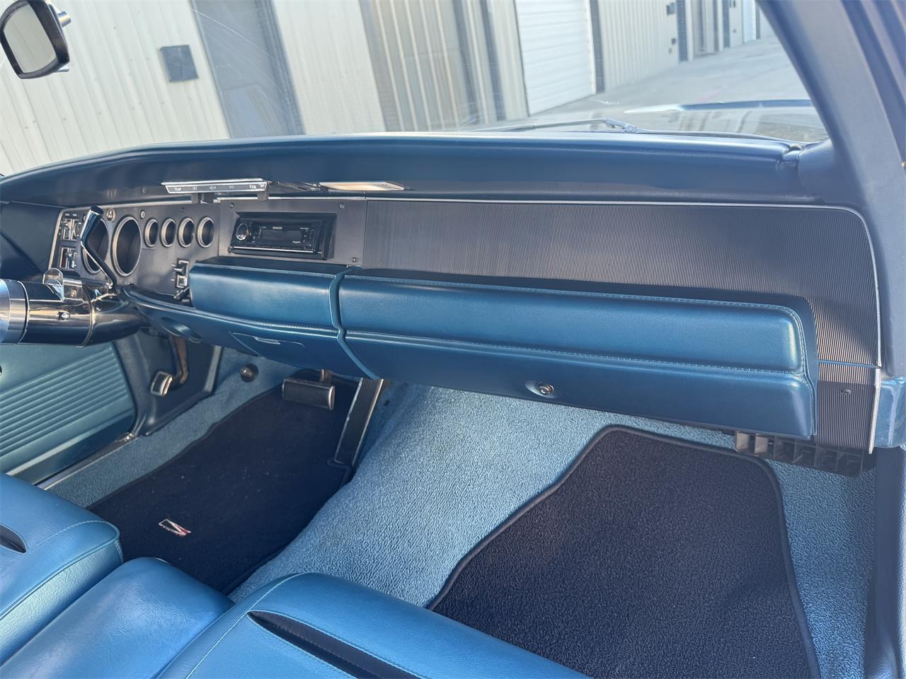 Dodge-Charger-1968-Teal-blue-Blue-13
