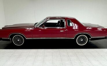 Dodge-Charger-1975-Vintage-Red-Metallic-Red-1