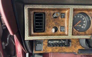 Dodge-Charger-1975-Vintage-Red-Metallic-Red-25