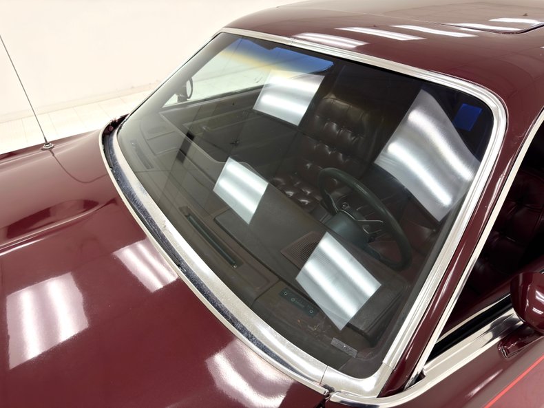 Dodge-Charger-1975-Vintage-Red-Metallic-Red-30