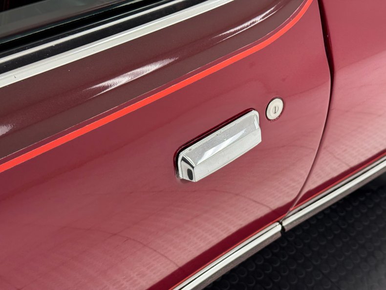 Dodge-Charger-1975-Vintage-Red-Metallic-Red-32