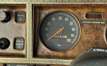 Dodge-Charger-1975-Vintage-Red-Metallic-Red-46