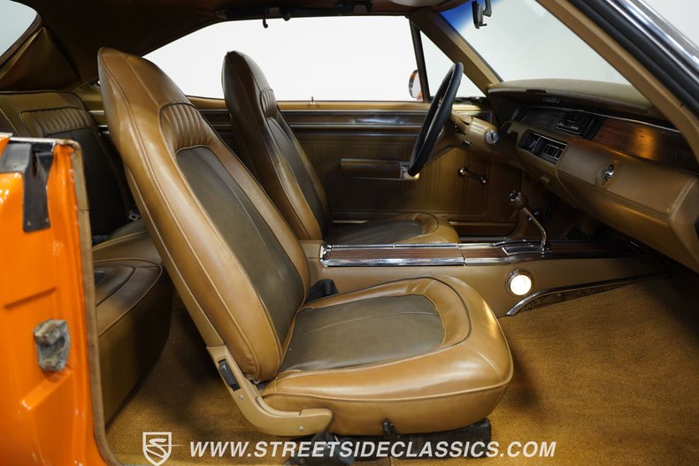 Dodge-Coronet-1970-Go-Mango-Orange-Brown-21
