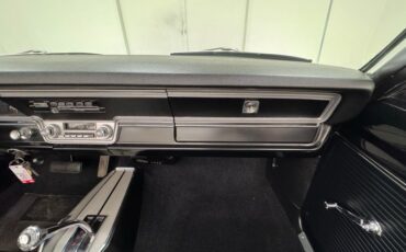 Dodge-Dart-1967-White-Black-13