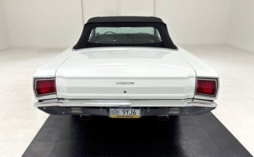 Dodge-Dart-1967-White-Black-17