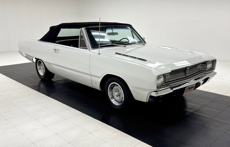 Dodge-Dart-1967-White-Black-20