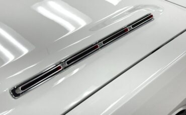 Dodge-Dart-1967-White-Black-24