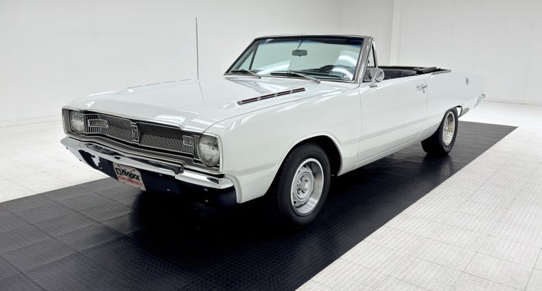Dodge-Dart-1967-White-Black-29