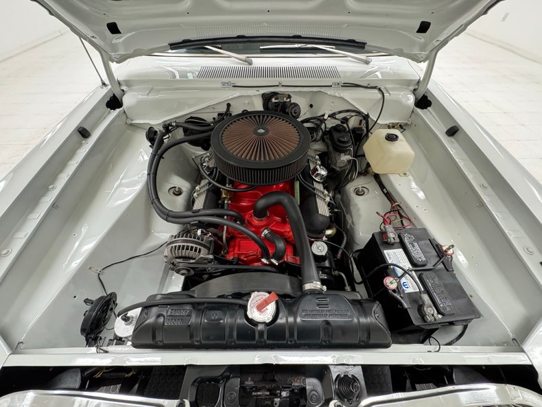 Dodge-Dart-1967-White-Black-37