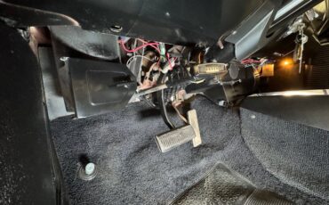 Dodge-Dart-1967-White-Black-46