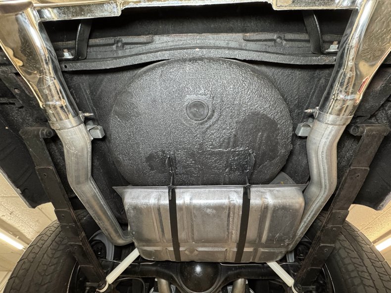 Dodge-Dart-1967-White-Black-48