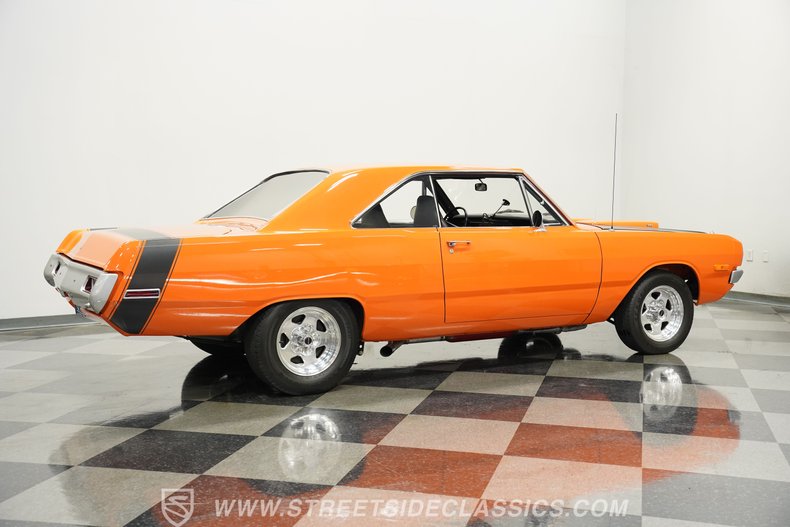 Dodge-Dart-1970-Orange-Black-41