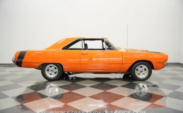 Dodge-Dart-1970-Orange-Black-42