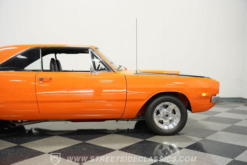 Dodge-Dart-1970-Orange-Black-8
