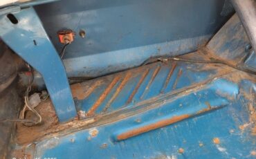 Dodge-Dart-1974-Blue-White-Blue-25