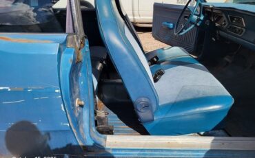 Dodge-Dart-1974-Blue-White-Blue-30