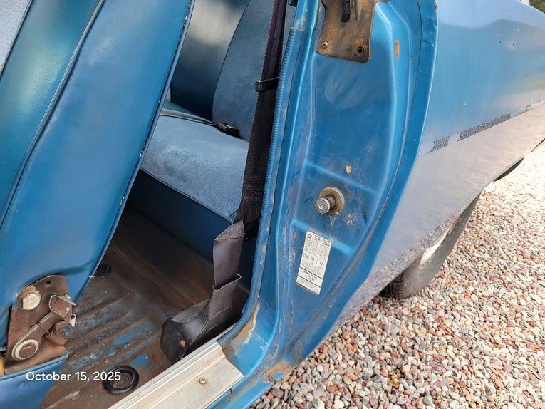 Dodge-Dart-1974-Blue-White-Blue-39