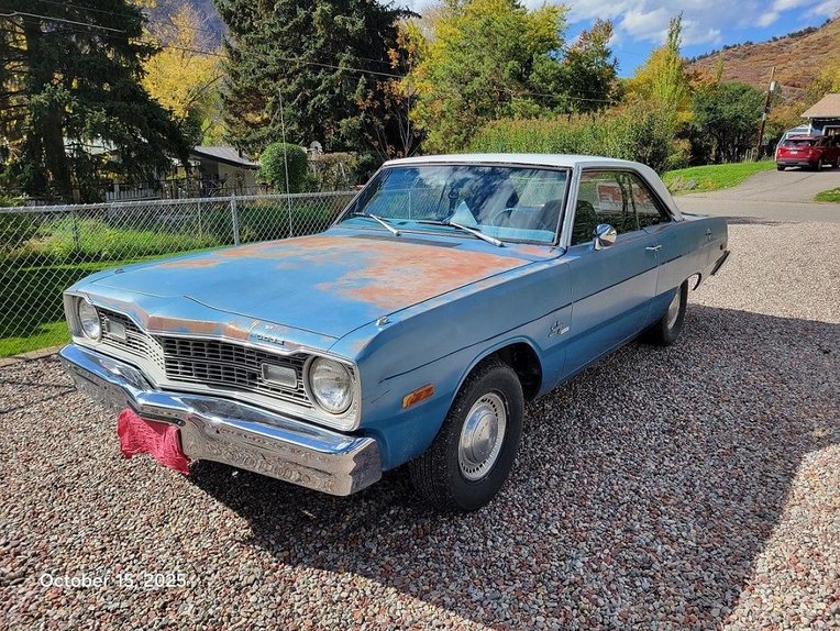 Dodge-Dart-1974-Blue-White-Blue-44