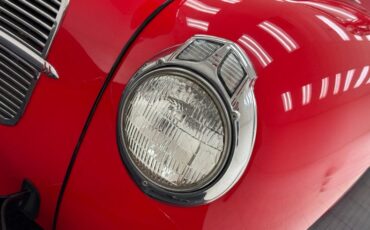 Dodge-Luxury-liner-1940-Viper-Red-Dove-Gray-10