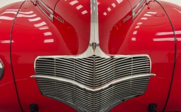 Dodge-Luxury-liner-1940-Viper-Red-Dove-Gray-20