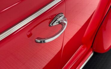 Dodge-Luxury-liner-1940-Viper-Red-Dove-Gray-25