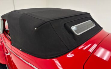 Dodge-Luxury-liner-1940-Viper-Red-Dove-Gray-26