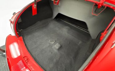 Dodge-Luxury-liner-1940-Viper-Red-Dove-Gray-37