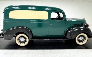 Dodge-Vc-1940-Arbor-Green-Black-12