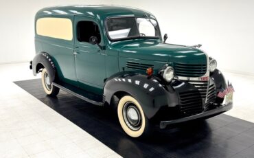 Dodge-Vc-1940-Arbor-Green-Black-13