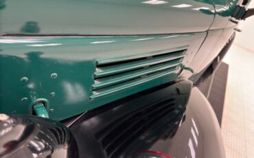 Dodge-Vc-1940-Arbor-Green-Black-17