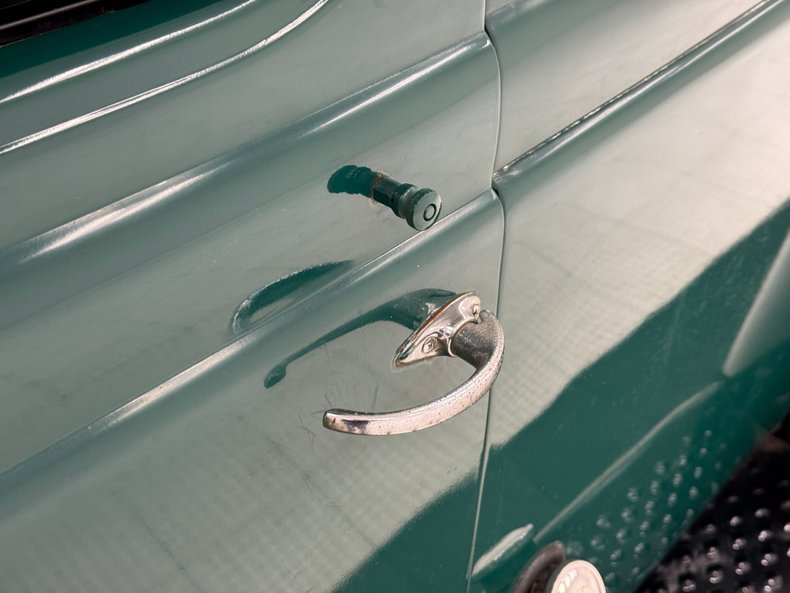 Dodge-Vc-1940-Arbor-Green-Black-21