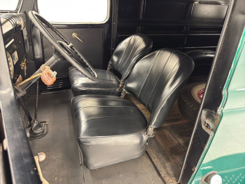 Dodge-Vc-1940-Arbor-Green-Black-3