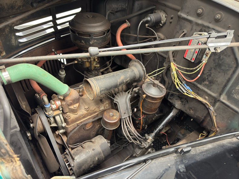 Dodge-Vc-1940-Arbor-Green-Black-36