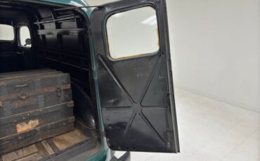 Dodge-Vc-1940-Arbor-Green-Black-39