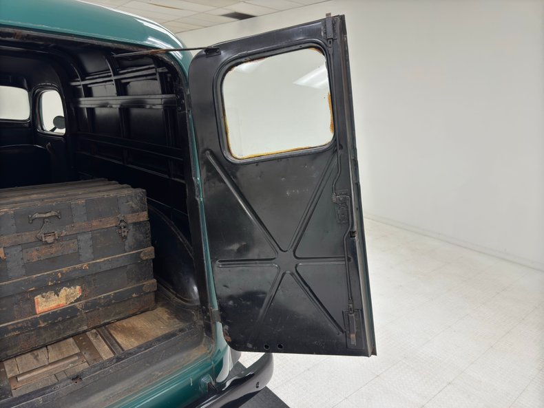 Dodge-Vc-1940-Arbor-Green-Black-39