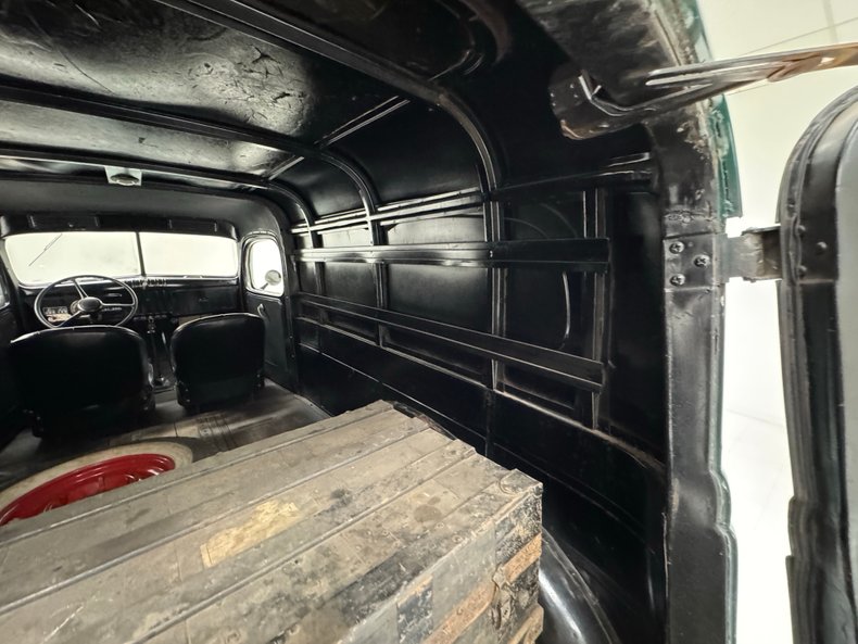 Dodge-Vc-1940-Arbor-Green-Black-41