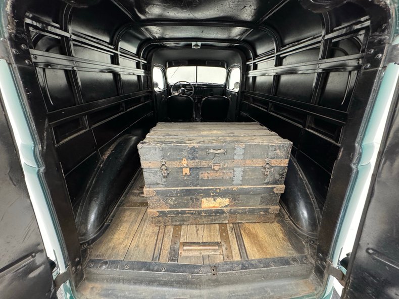 Dodge-Vc-1940-Arbor-Green-Black-42