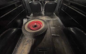 Dodge-Vc-1940-Arbor-Green-Black-43