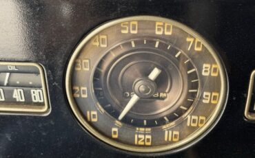 Dodge-Vc-1940-Arbor-Green-Black-47