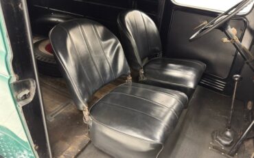 Dodge-Vc-1940-Arbor-Green-Black-5