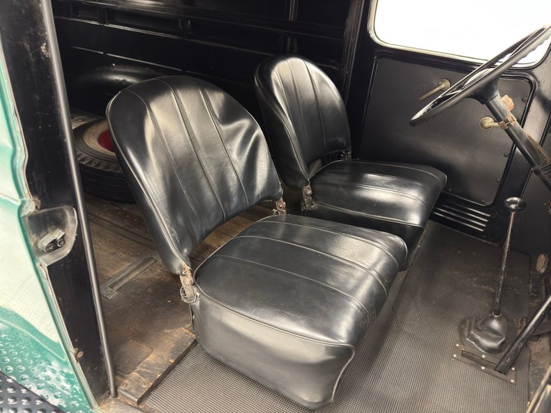 Dodge-Vc-1940-Arbor-Green-Black-5