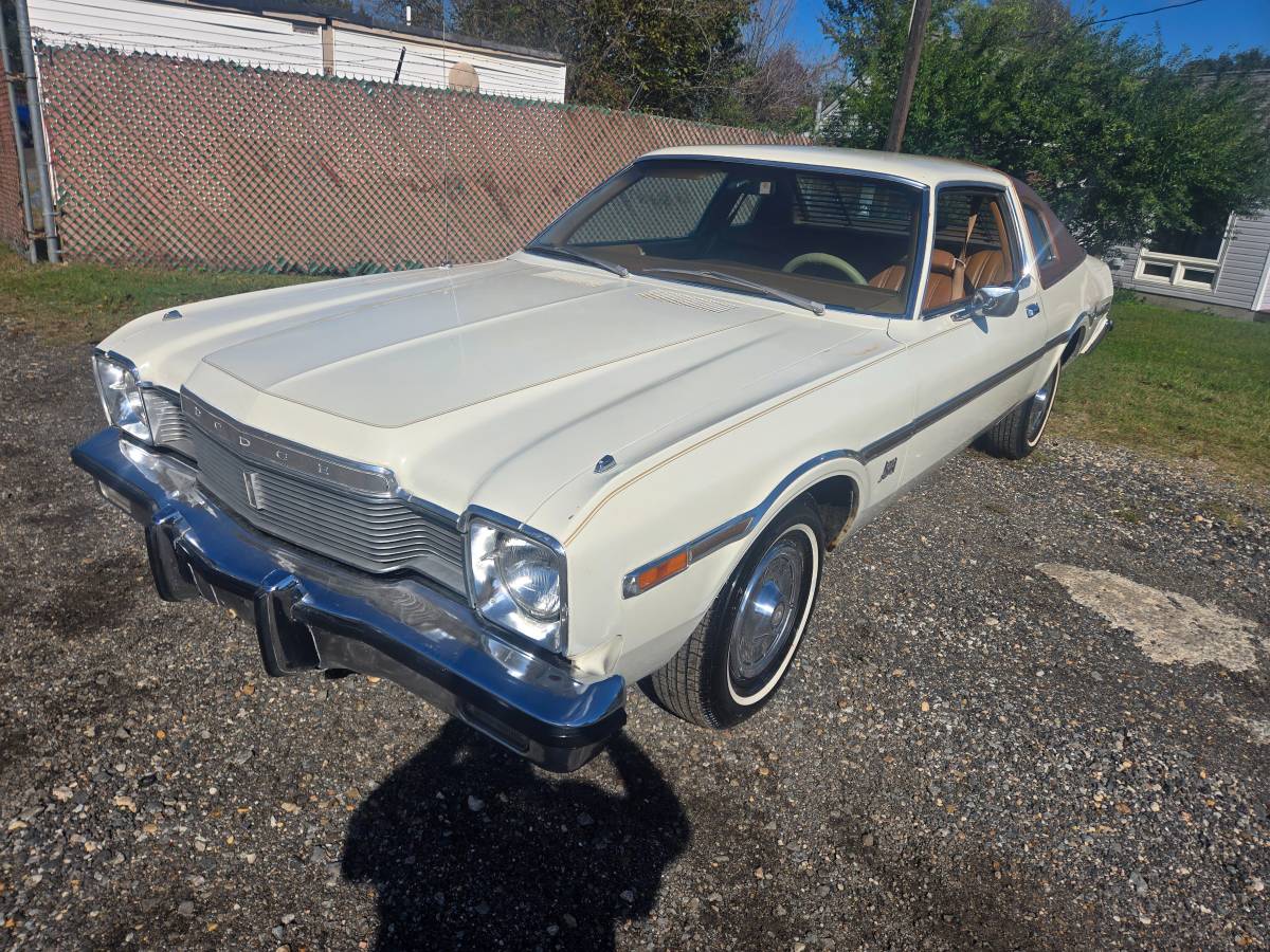 Dodge-aspen-1977-white-1