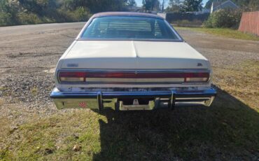 Dodge-aspen-1977-white-12