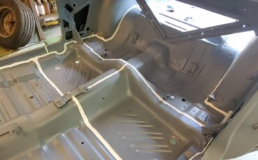 Dodge-challenger-1970-red-100