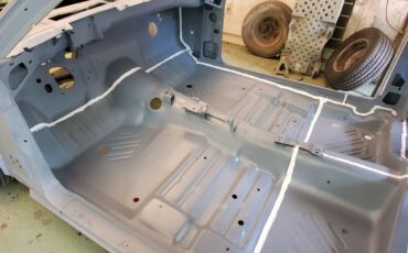 Dodge-challenger-1970-red-177