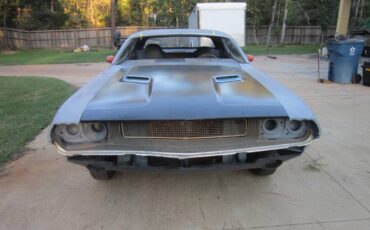 Dodge-challenger-1970-red-22